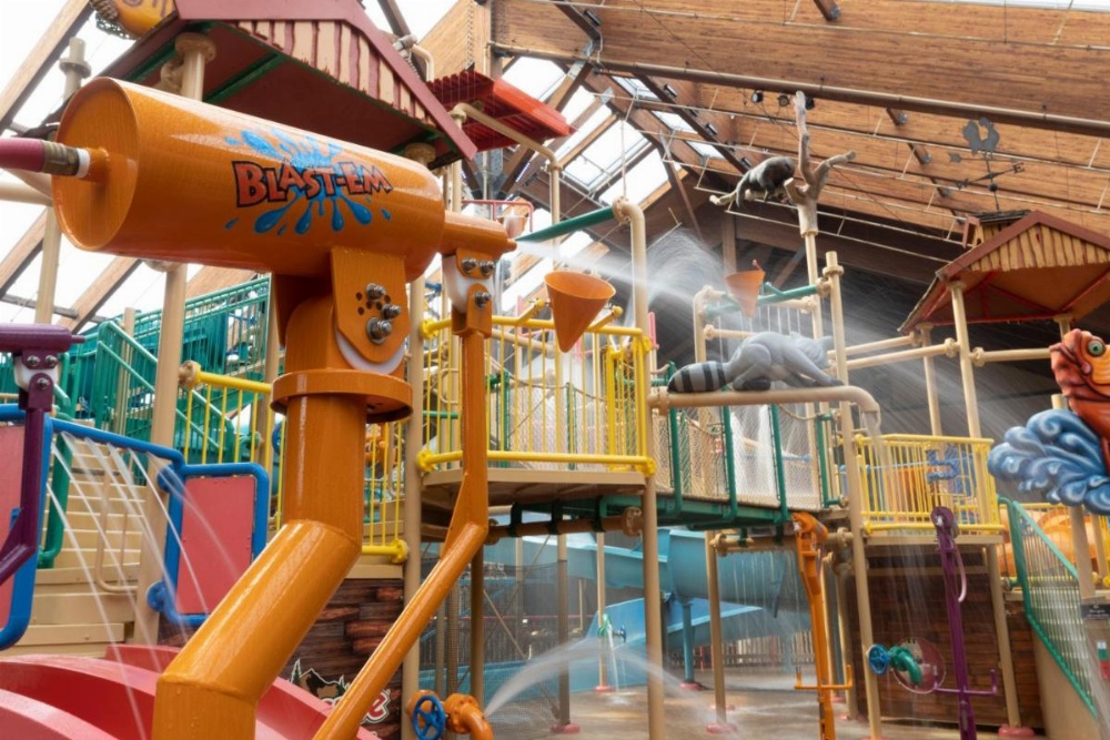 Six Flags Great Escape Lodge & Indoor Waterpark Image 31