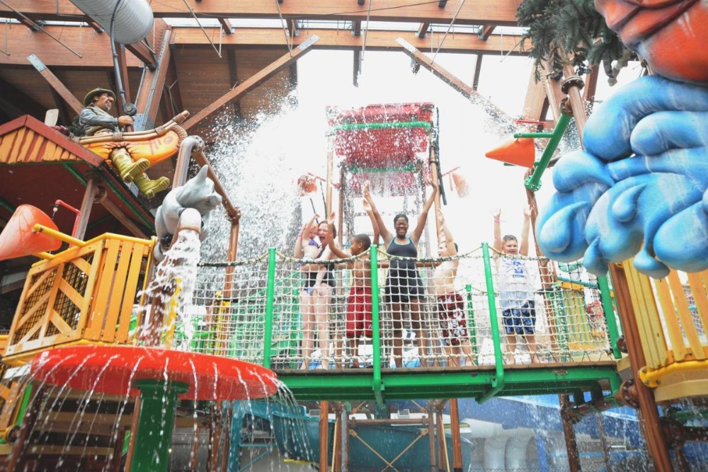 Six Flags Great Escape Lodge & Indoor Waterpark Image 32